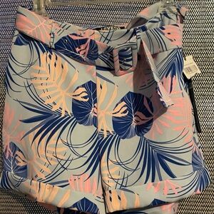 Love 83 Blue and Pink Leaf Print Shorts